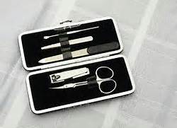 Manicure set - brown parisian pop